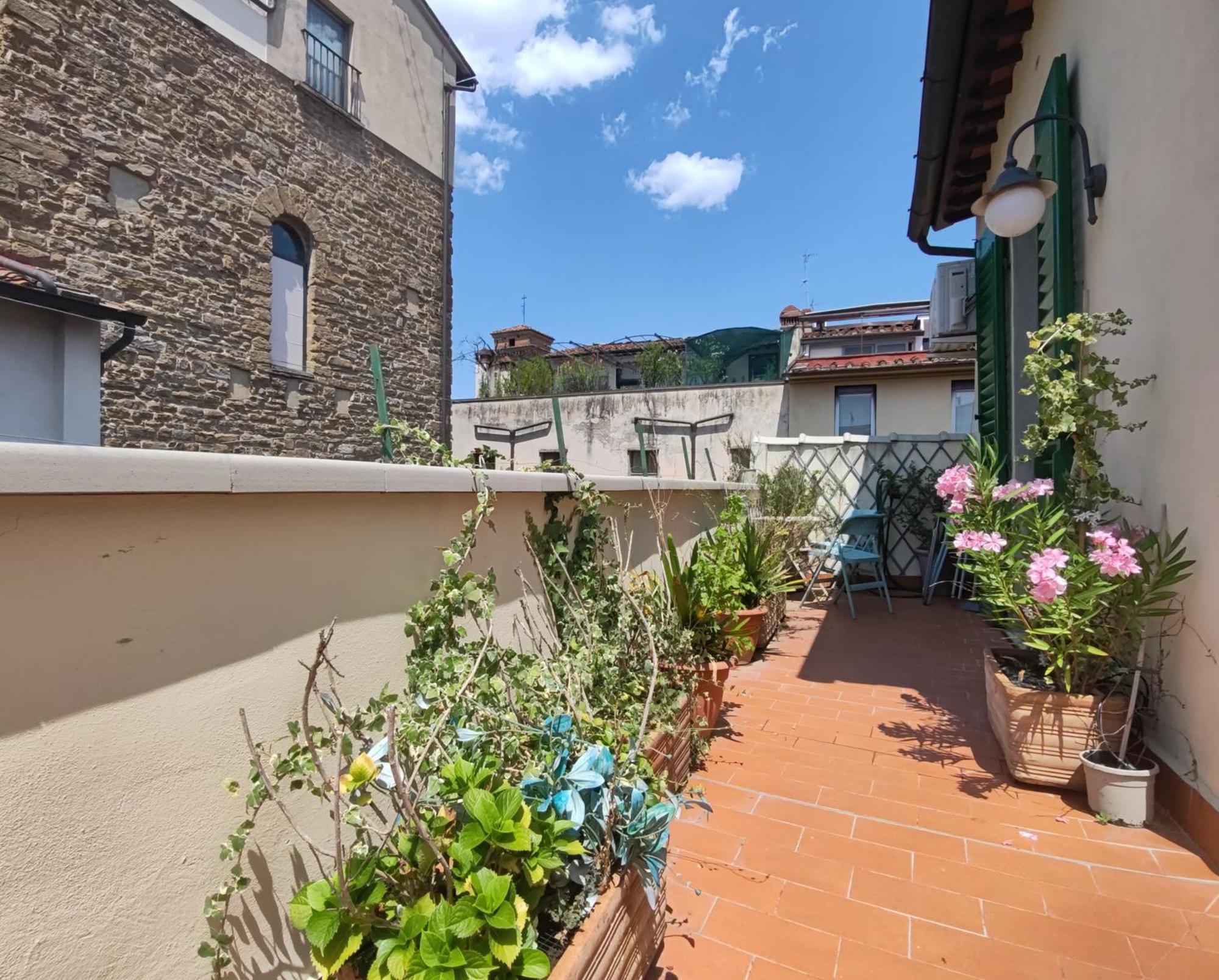 Borgo San Jacopo Penthouse By 360Rentals Firenze Bagian luar foto